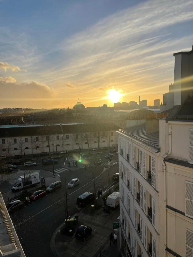 Tour Effeil - Ecole Militaire - Invalides Lägenhet Paris Exteriör bild